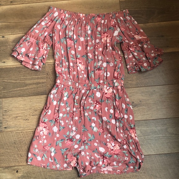 Combinaison (romper) Xhilaration Taille M - Neuve Avec étiquettes - Style été Décontracté